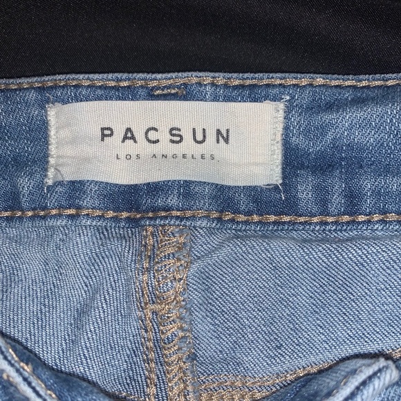 Low Rise skinny Jeans - Picture 2 of 6